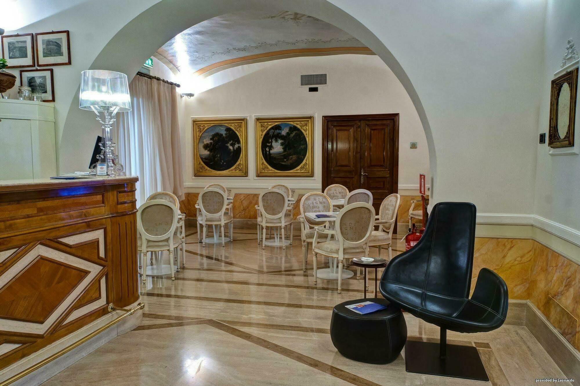Hotel Canada